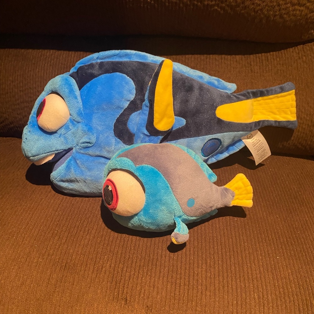 Disney Store Finding Nemo Plush Toys (2 Total)